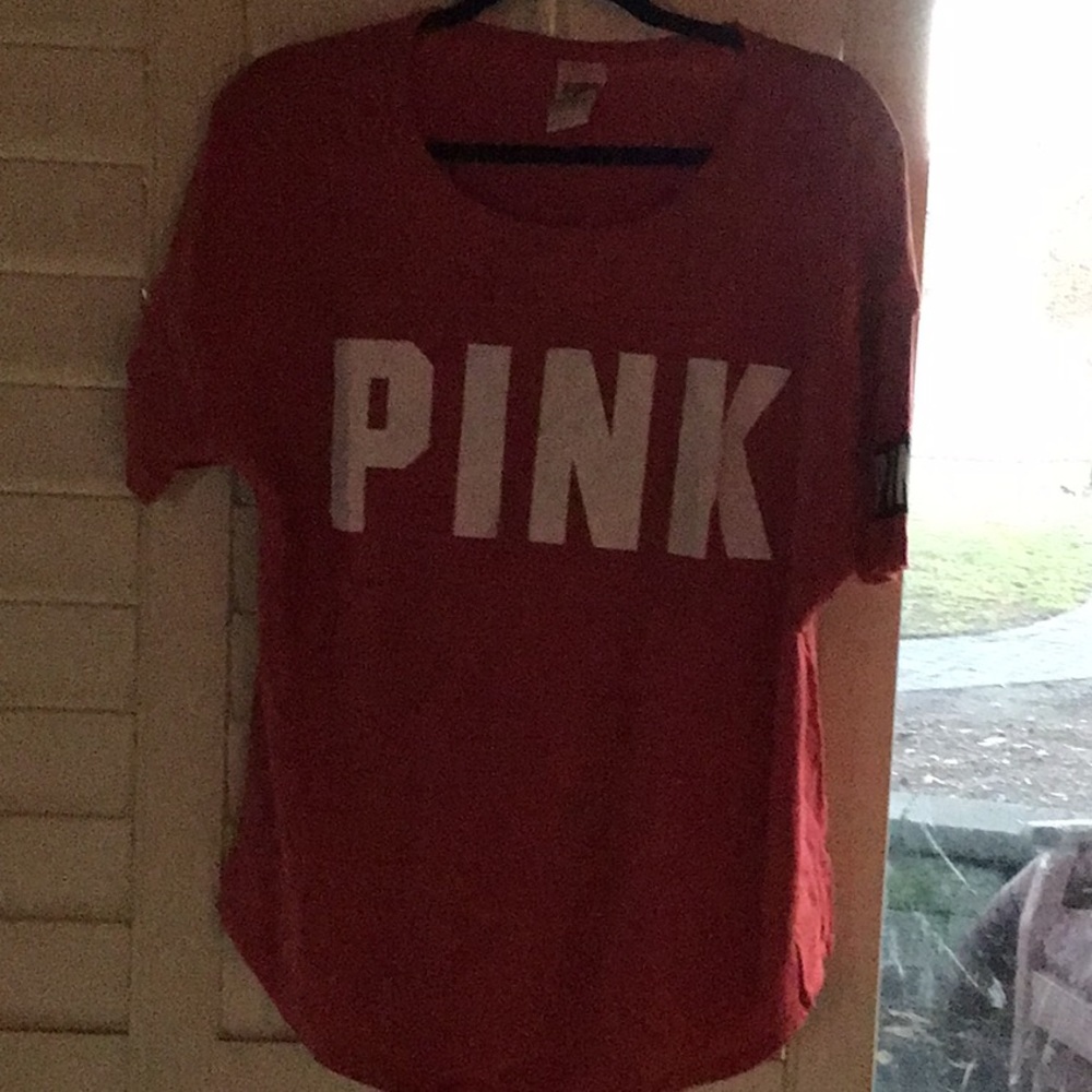 Pink VS top